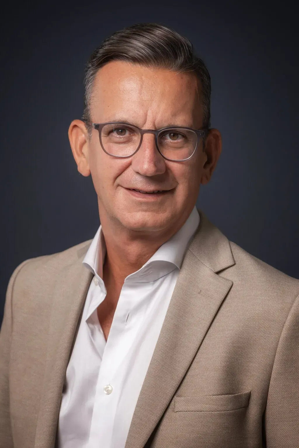 Christian W. Röhl