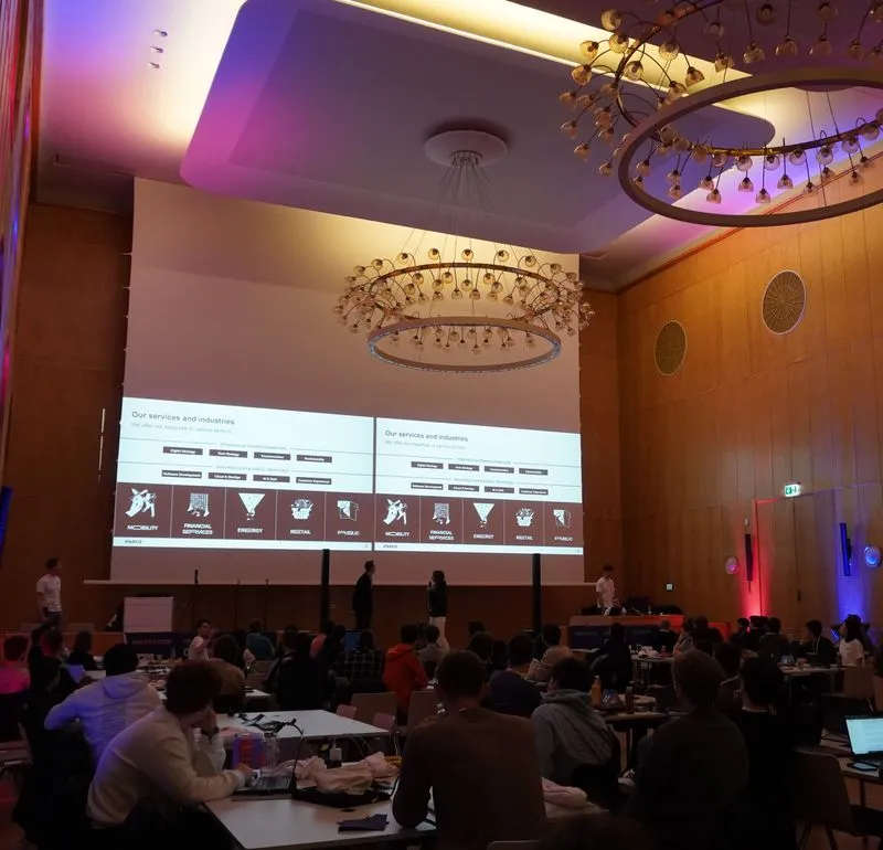Teams starting to hack in the university aula